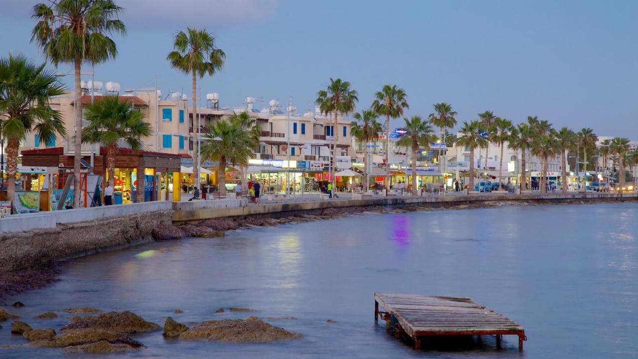 Beautiful Apartment In Harbour Paphos, Central & Close To Beach מראה חיצוני תמונה
